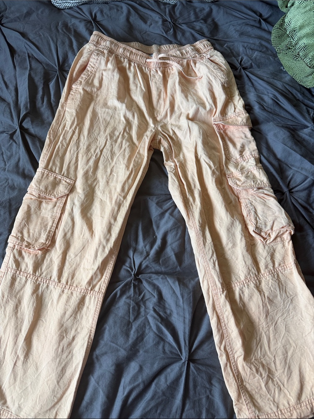 Old Navy Pale Pink Wide-Leg Cargo Pants
